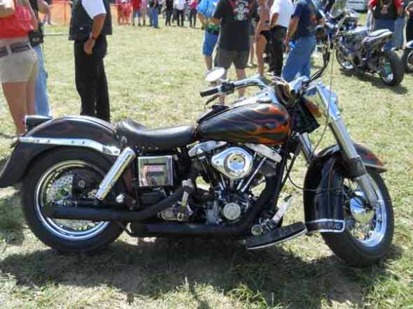 Nice Shovelhead - don't these much anymore!